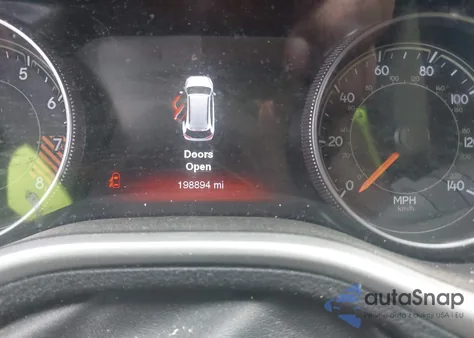 2015 Jeep Cherokee Trailhawk from USA, damaged, VIN 1C4PJMBS6FW746444